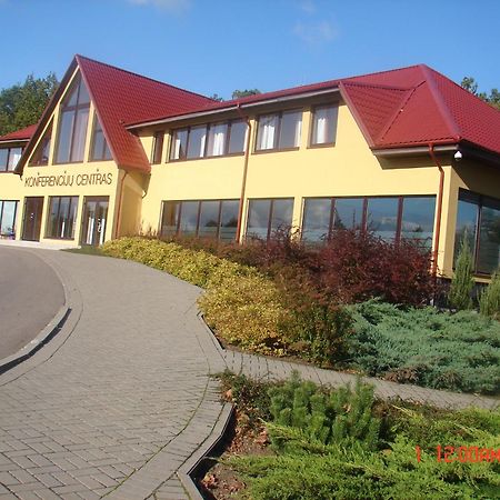 巴孔尼斯塞内耶酒店 Bačkonys 外观 照片