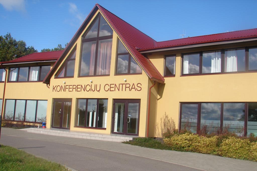 巴孔尼斯塞内耶酒店 Bačkonys 外观 照片
