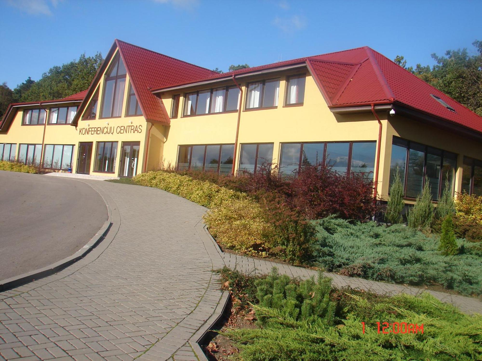 巴孔尼斯塞内耶酒店 Bačkonys 外观 照片